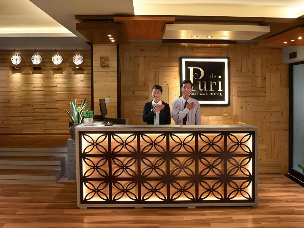 Life Puri Hotel Surabaya Gubeng Esterno foto
